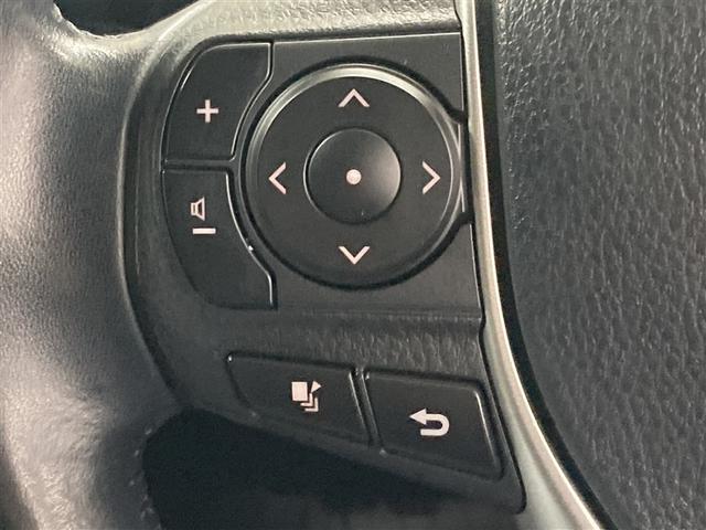 ヴォクシー Ｖ　フルセグ　メモリーナビ　ＤＶＤ再生　バックカメラ　衝突被害軽減システム　ＥＴＣ　ドラレコ　両側電動スライド　ＬＥＤヘッドランプ　ウオークスルー　乗車定員７人　３列シート　アイドリングストップ（14枚目）