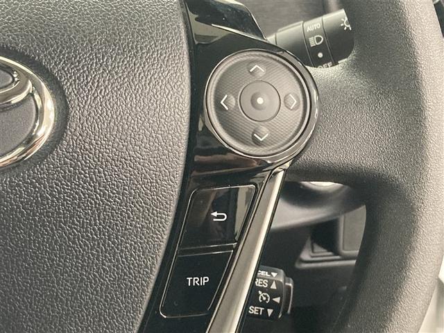 �C���t�H���[�V�����f�B�X�v���C�̑��삪�ł��܂��B�B