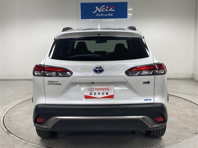 カローラクロス ハイブリッド　Ｚ　メモリーナビ　ミュージックプレイヤー接続可　バックカメラ　衝突被害軽減システム　ＥＴＣ　ＬＥＤヘッドランプ（6枚目）