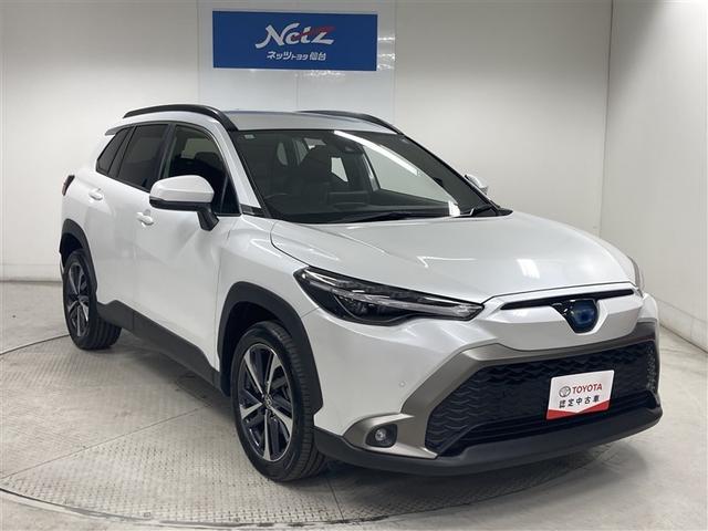 カローラクロス ハイブリッド　Ｚ　メモリーナビ　ミュージックプレイヤー接続可　バックカメラ　衝突被害軽減システム　ＥＴＣ　ＬＥＤヘッドランプ（10枚目）