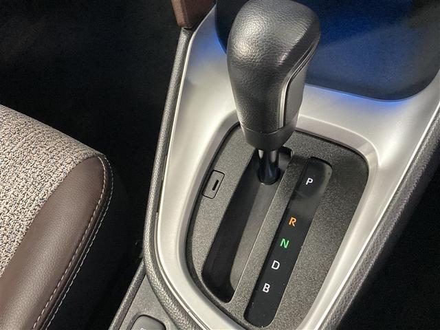 �V�t�g���o�[�͈����₷���A��ɂȂ��ތ`��B���L�΂��΃��o�[�Ɏ��R�ɓ͂����傤�ǂ����ʒu�ɔz�u����Ă��܂��B