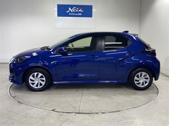 �O���̂��Ȃ��V���v���X�^�C���B�����₷���R���p�N�g�{�f�B�̒��ɁA��Ƃ肠���Ԃ�����Ă��܂��B