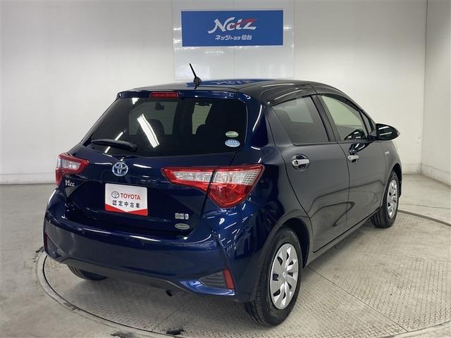 �u���ȑ���ƁA�D�ꂽ�R��\���ЂƂɁB