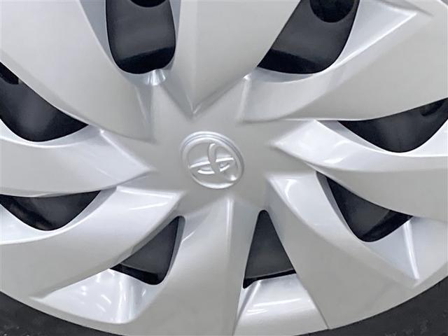 �z�C�[���L���b�v�t���ł��B�z�C�[���̏�ɃJ�o�[��t���Ă��܂��B�f�U�C���Ƌ�͂̎����l�����Ă��܂��B