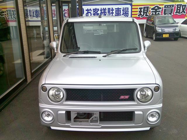 アルトラパン ＳＳ　４ＷＤ　ＥＴＣ　キーレスエントリー　シートヒーター　ＭＴ　ＡＢＳ　アルミホイール　衝突安全ボディ　エアコン　パワーステアリング　パワーウィンドウ（13枚目）