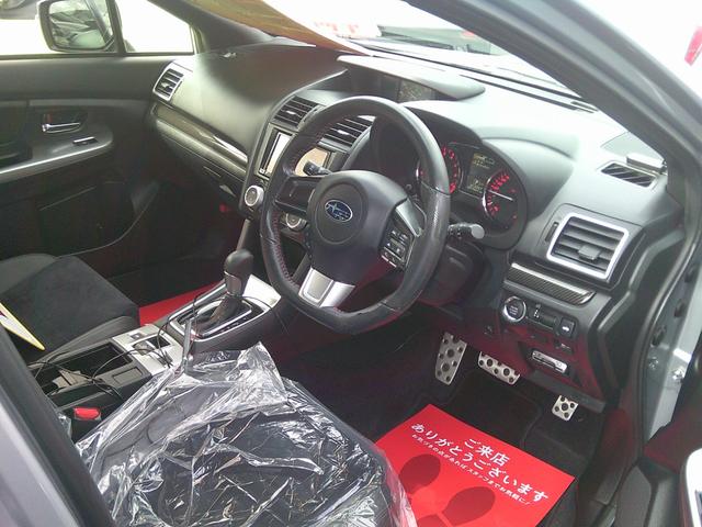 WRX S4 2.0GT-Sアイサイト 4WD ETC レーンアシスト オートクルーズコントロール 衝突被害軽減システム バックカメラ サイドカメラ アルミホイール LEDヘッドランプ CVT スマートキー 盗難防止システム(2枚目)