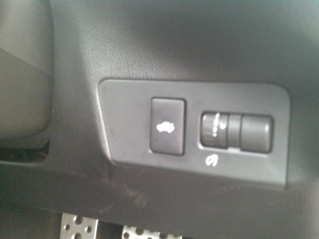 86 GTリミテッド 車高調 TRDマフラー HKSスーパーチャージャー ETC バックカメラ TV AT HIDヘッドランプ スマートキー アルミホイール 盗難防止システム 衝突安全ボディ ABS ESC(7枚目)