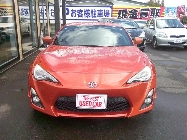 86 GTリミテッド 車高調 TRDマフラー HKSスーパーチャージャー ETC バックカメラ TV AT HIDヘッドランプ スマートキー アルミホイール 盗難防止システム 衝突安全ボディ ABS ESC(11枚目)