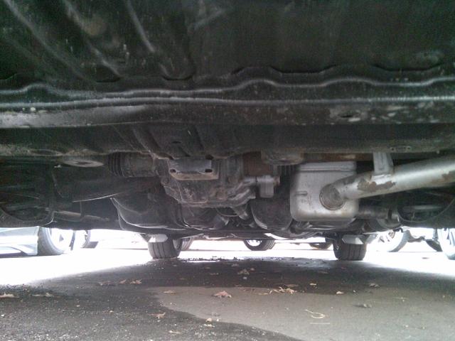 ステップワゴンスパーダ Ｚ　４ＷＤ　ドライブレコーダー　ＥＴＣ　バックカメラ　ナビ　両側電動スライドドア　ＨＩＤ　スマートキー　アイドリングストップ　３列シート　ＣＶＴ　アルミホイール　盗難防止システム　衝突安全ボディ　ＡＢＳ（27枚目）