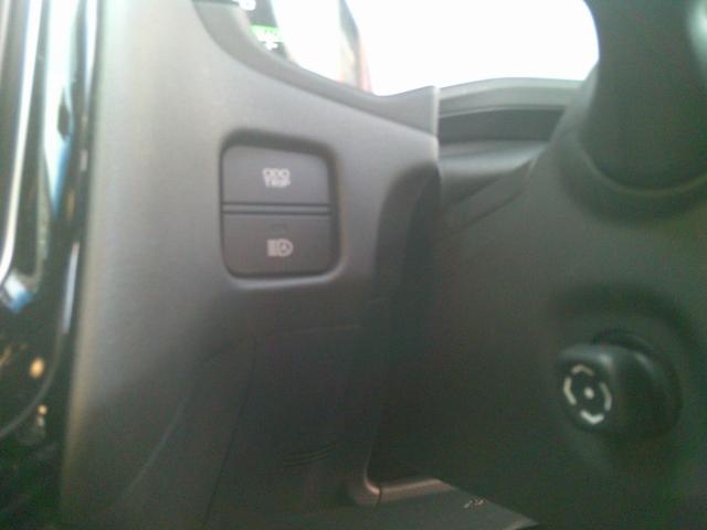 クラウンハイブリッド ＲＳアドバンス　Ｆｏｕｒ　４ＷＤ　ドライブレコーダー　ＥＴＣ　クリアランスソナー　レーンアシスト　オートクルーズコントロール　衝突被害軽減システム　バックカメラ　ナビ　アルミホイール　オートマチックハイビーム（5枚目）