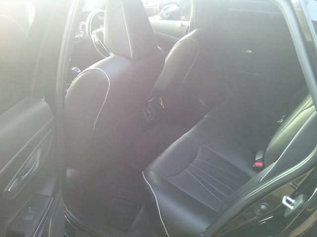 クラウンハイブリッド ＲＳアドバンス　Ｆｏｕｒ　４ＷＤ　ドライブレコーダー　ＥＴＣ　クリアランスソナー　レーンアシスト　オートクルーズコントロール　衝突被害軽減システム　バックカメラ　ナビ　アルミホイール　オートマチックハイビーム（10枚目）