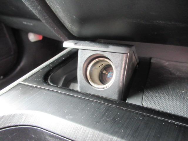 ＵＸ ＵＸ２５０ｈ　バージョンＬ　４ＷＤ／禁煙車／衝突軽減ブレーキ／全周囲カメラ／障害物センサ／シートエアコン／シートヒーター／ステアリングヒーター／電動リアゲート／純正アルミホイール／黒革シート／リアカメラ／ドアバイザー／ドラレコ（35枚目）