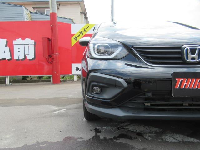 フィット ｅ：ＨＥＶクロスター　４ＷＤ／禁煙車／寒冷地仕様／衝突軽減ブレーキ／クリアランスソナー／レーダークルコン／純正ナビ／フルセグ／前後ドライブレコーダー／純正アルミホイール／ドアバイザー／バックカメラ／ＥＴＣ／ワイパーデアイサ（74枚目）