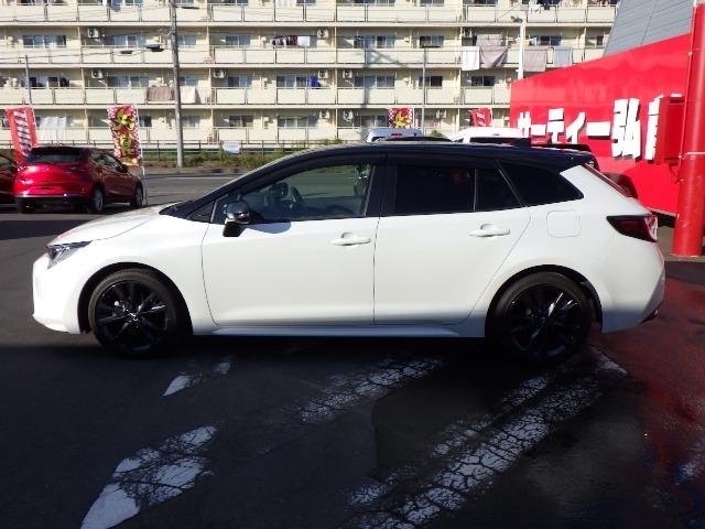 カローラツーリング ハイブリッド　ダブルバイビー　ツートンカラー／４ＷＤ／前後ドラレコ／バックカメラ／衝突軽減ブレーキ／障害物センサ－／ＥＴＣ／ドアミラーヒーター／レーダークルコン／フルセグ／ミラーキャスト／ＤＶＤ／Ｂｌｕｅｔｏｏｔｈ（15枚目）