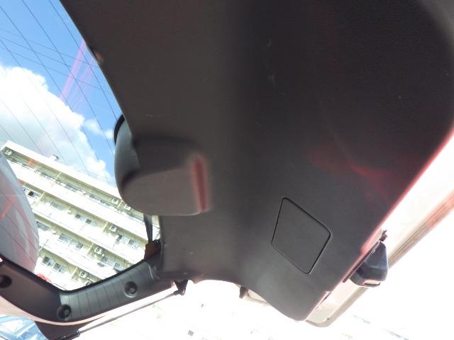 ジューク ニスモ　禁煙車／ターボ／バックカメラ／ＥＴＣ／パートタイム４ＷＤ／バニティミラー／電格ミラー／オートＡＣ／純正ナビ／フルセグ／Ｂｌｕｅｔｏｏｔｈ／ＨＤＭＩ／ＵＳＢ／フォグランプ／プッシュスタート／純正アルミ（59枚目）