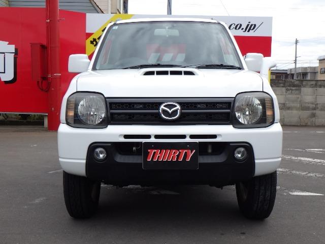 ＡＺオフロード ＸＣ　禁煙車／４ＷＤ／エンジンスターター／ドアミラーヒーター／フォグランプ／純正アルミホイール／電動格納ミラー／ＬＥＤヘッドライト／シガーライター／ドアバイザー／バニティミラー／ＥＴＣ（10枚目）