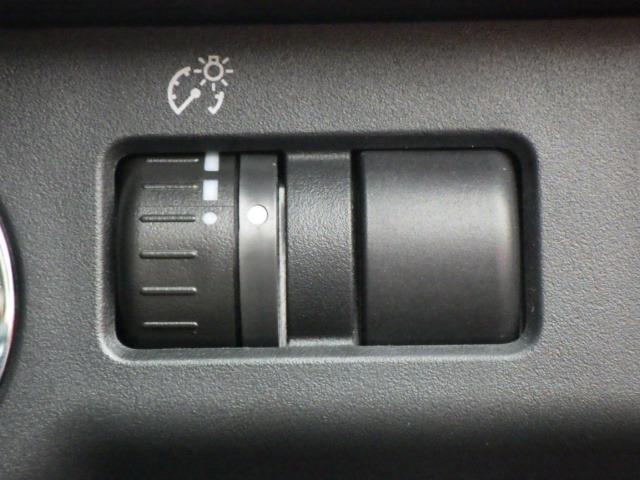 ＸＶ ２．０ｉ－Ｌ　アイサイト　禁煙車／衝突軽減ブレーキ／バックカメラ／ＥＴＣ／レーダークルコン／車線逸脱警報／パドルシフト／ＨＩＤヘッドライト／前後フォグ／フルセグ／Ｂｌｕｅｔｏｏｔｈ／電動格納ミラー／プッシュスタート／横滑り防止（31枚目）