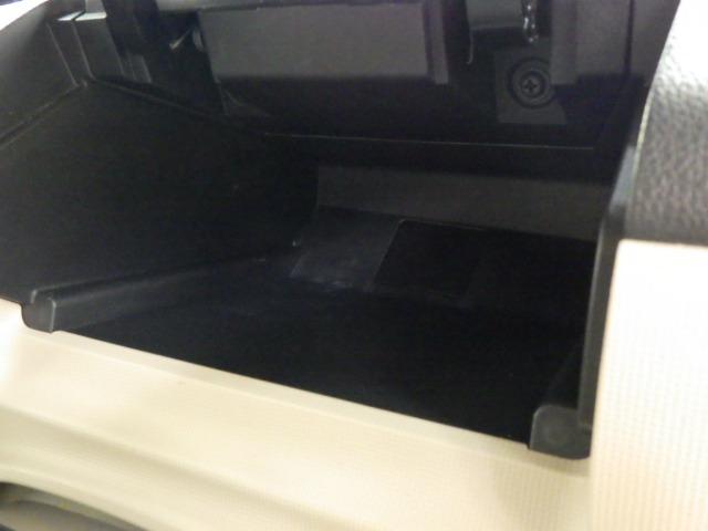 ムーヴキャンバス Ｇメイクアップリミテッド　ＳＡＩＩＩ　禁煙者／両側電動パワスラ／エンスタ／全周囲カメラ／シートヒーター／ＥＴＣ／バックカメラ／ワイパーデアイサー／衝突軽減ブレーキ／障害物センサー／車線逸脱／ＬＥＤヘッドライト／フルセグ／Ｂｌｕｅｔｏｏｔｈ（32枚目）