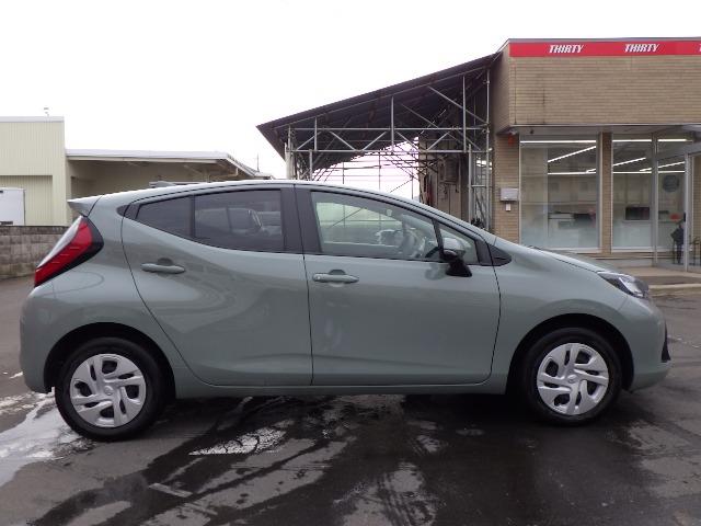 アクア X 禁煙車/トヨタセーフティーセンス/ドラレコ/ETC/レーダークルコン/衝突被害軽減ブレーキ/ワイパーデアイサー/ドアミラーヒーター/AC100V/先行車発進アラーム/LEDヘッドライト/バックカメラ(13枚目)