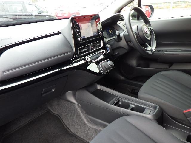 アクア X 禁煙車/トヨタセーフティーセンス/ドラレコ/ETC/レーダークルコン/衝突被害軽減ブレーキ/ワイパーデアイサー/ドアミラーヒーター/AC100V/先行車発進アラーム/LEDヘッドライト/バックカメラ(23枚目)