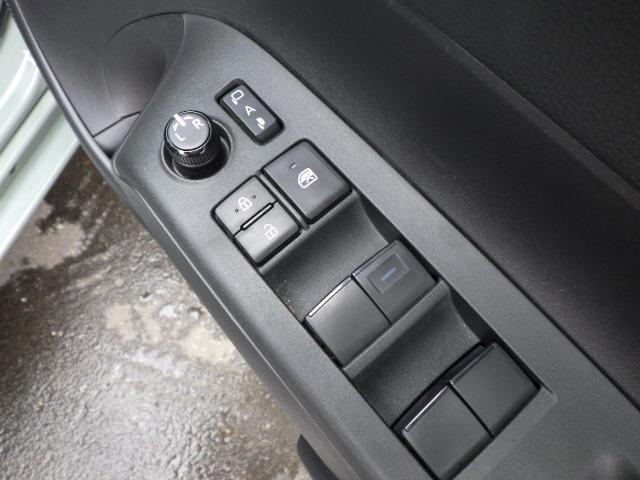 アクア X 禁煙車/トヨタセーフティーセンス/ドラレコ/ETC/レーダークルコン/衝突被害軽減ブレーキ/ワイパーデアイサー/ドアミラーヒーター/AC100V/先行車発進アラーム/LEDヘッドライト/バックカメラ(46枚目)