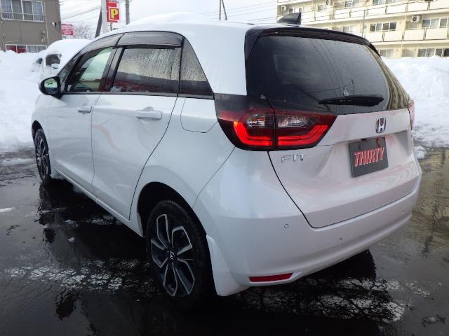 フィット e:HEVホーム 禁煙車/メーカーオプションナビ/プレミアムオーディオ/ホンダセンシング/ETC2.0/前後ドラレコ/ホンダコネクト/衝突被害軽減ブレーキ/LEDヘッドライト/ワイパーデアイサー/サイドミラーヒーター(15枚目)