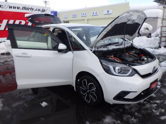 フィット e:HEVホーム 禁煙車/メーカーオプションナビ/プレミアムオーディオ/ホンダセンシング/ETC2.0/前後ドラレコ/ホンダコネクト/衝突被害軽減ブレーキ/LEDヘッドライト/ワイパーデアイサー/サイドミラーヒーター(60枚目)