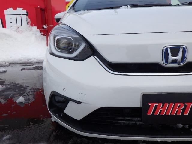 フィット e:HEVホーム 禁煙車/メーカーオプションナビ/プレミアムオーディオ/ホンダセンシング/ETC2.0/前後ドラレコ/ホンダコネクト/衝突被害軽減ブレーキ/LEDヘッドライト/ワイパーデアイサー/サイドミラーヒーター(70枚目)