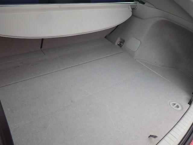 プリウス Ｓ　後期型／禁煙車／バックカメラ／前後ドライブレコーダー／エンジンスターター／ＥＴＣ／ワイパーデアイサー／ＨＩＤ／前後フォグ／ＳＤナビ／フルセグ／Ｂｌｕｅｔｏｏｔｈ／プッシュスタート／ＨＤＭＩ／社外ＡＷ（22枚目）