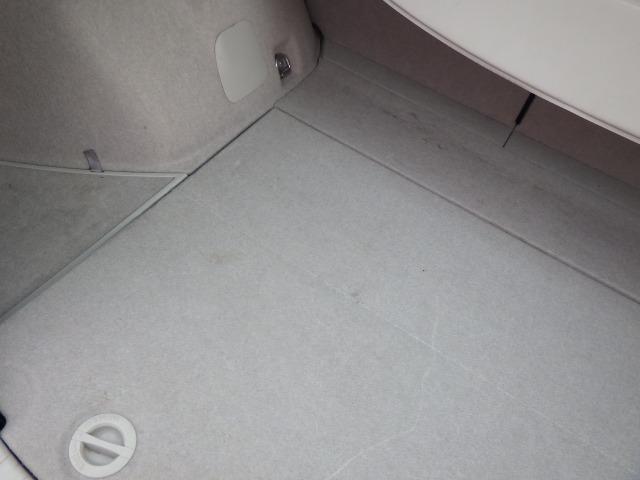 プリウス Ｓ　後期型／禁煙車／バックカメラ／前後ドライブレコーダー／エンジンスターター／ＥＴＣ／ワイパーデアイサー／ＨＩＤ／前後フォグ／ＳＤナビ／フルセグ／Ｂｌｕｅｔｏｏｔｈ／プッシュスタート／ＨＤＭＩ／社外ＡＷ（53枚目）