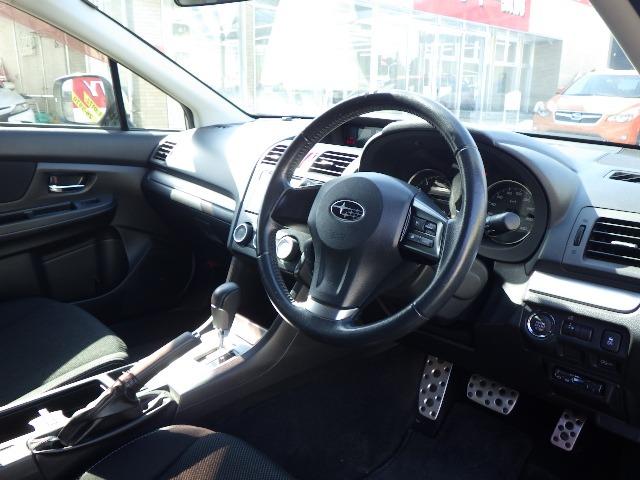 XV 2.0i-L アイサイト Ver.2/禁煙車/バックカメラ/レーダークルコン/衝突軽減ブレーキ/ETC/パドルシフト/レーンキープアシスト/横滑り防止/SDナビ/フルセグ/Bluetooth/電動シート/前後フォグ/HID(18枚目)