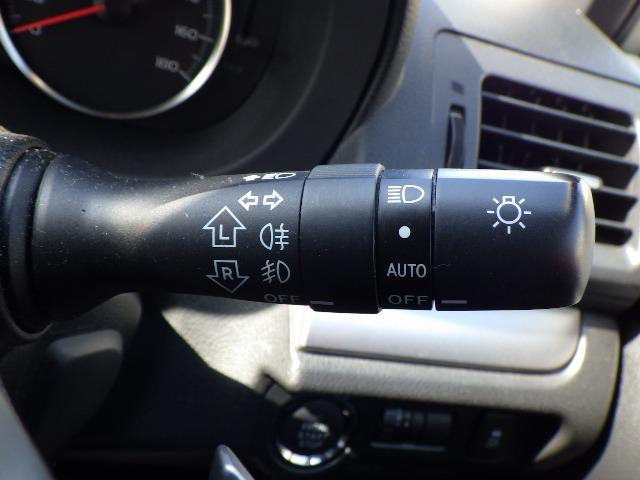 XV 2.0i-L アイサイト Ver.2/禁煙車/バックカメラ/レーダークルコン/衝突軽減ブレーキ/ETC/パドルシフト/レーンキープアシスト/横滑り防止/SDナビ/フルセグ/Bluetooth/電動シート/前後フォグ/HID(33枚目)