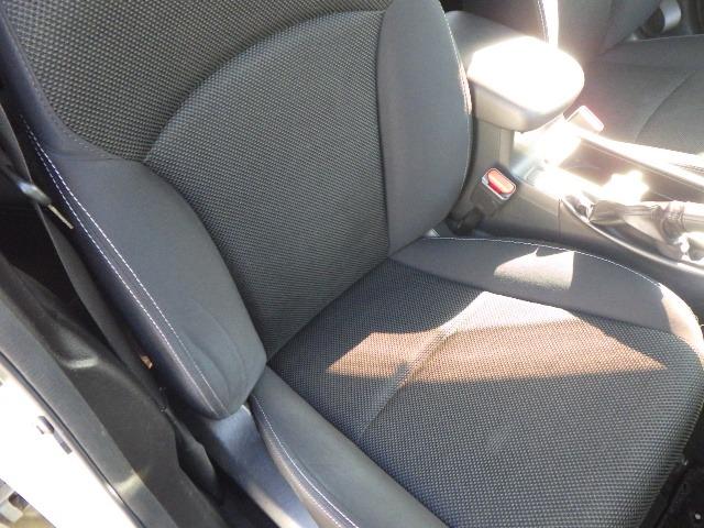 XV 2.0i-L アイサイト Ver.2/禁煙車/バックカメラ/レーダークルコン/衝突軽減ブレーキ/ETC/パドルシフト/レーンキープアシスト/横滑り防止/SDナビ/フルセグ/Bluetooth/電動シート/前後フォグ/HID(42枚目)