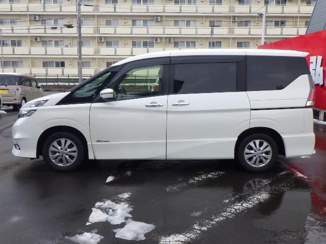 セレナ ハイウェイスター　Ｖセレクション　フリップＤモニター／プロパイロット／パーキングアシスト／全方位カメラ／エンジンスターター／ドライブレコーダー／両側電動パワスラ／インテリジェントルームミラー／バックカメラ／障害物センサー／衝突被害軽減（18枚目）