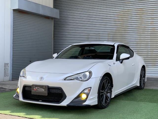 ８６ ＧＴリミテッド　ＴＲＤフルエアロ　社外マフラー　純正ナビ　ＥＴＣ　パドルシフト（12枚目）