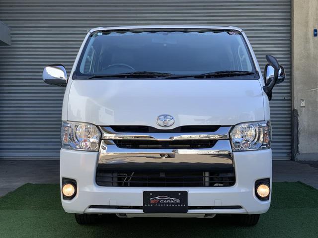 ハイエースバン スーパーＧＬ　ダークプライム　フルセグＢｌｕｅｔｏｏｔｈナビ　テレビ　Ｂカメラ　両側小窓（4枚目）