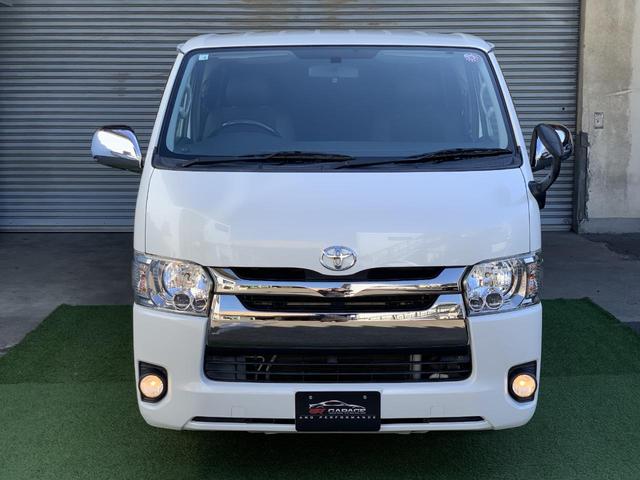 ハイエースバン スーパーＧＬ　ダークプライム　フルセグＢｌｕｅｔｏｏｔｈナビ　テレビ　Ｂカメラ　両側小窓（5枚目）