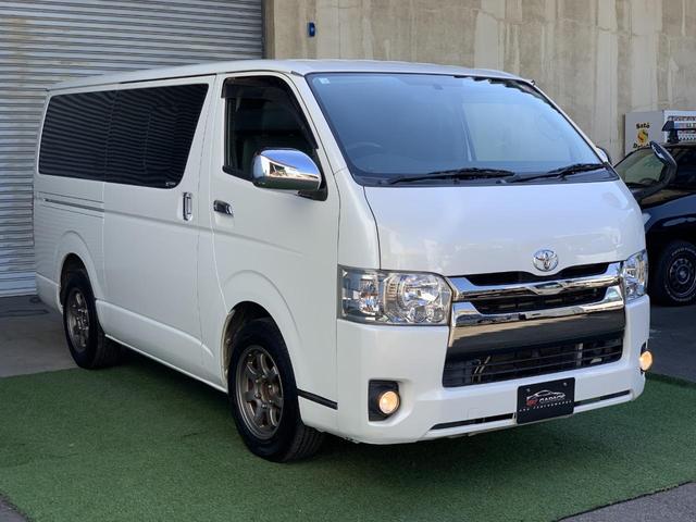 ハイエースバン スーパーＧＬ　ダークプライム　フルセグＢｌｕｅｔｏｏｔｈナビ　テレビ　Ｂカメラ　両側小窓（7枚目）