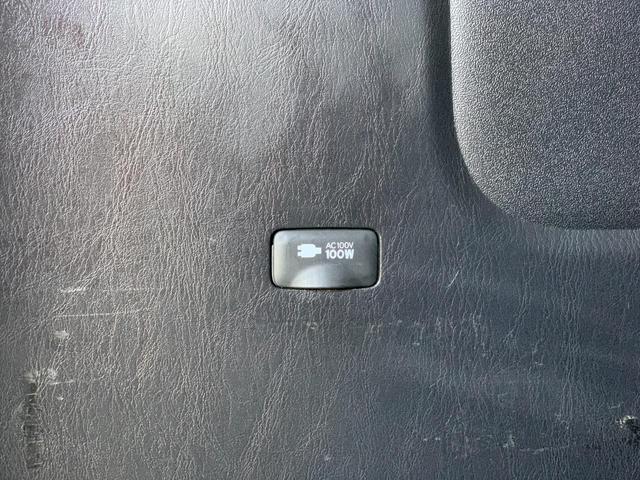 ハイエースバン スーパーＧＬ　ダークプライム　フルセグＢｌｕｅｔｏｏｔｈナビ　テレビ　Ｂカメラ　両側小窓（60枚目）