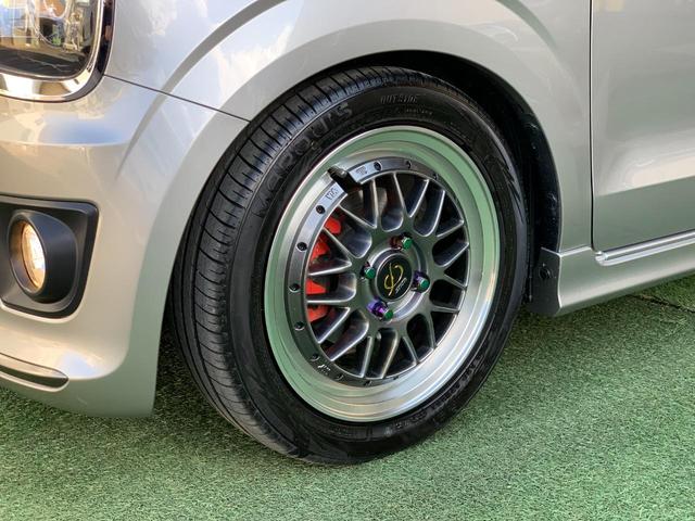 アルトワークス ベースグレード　５速ＭＴ　ＴＥＩＮ車高調　モンスタースポーツマフラー　ＤＥＦＩブースト計　Ｈｏｔｓｔｕｆｆメッシュホイール　社外テール　ＦＲＰボンネット　ＺＥＲＯ１０００エアクリ（13枚目）