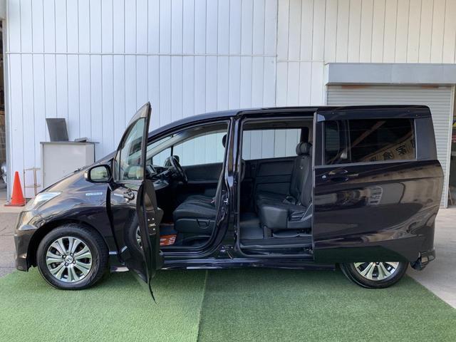 フリードハイブリッド ジャストセレクション　両側電動パワスラ　純正ナビ　ＴＶ　Ｂカメラ　後部座席モニター　ＥＴＣ　クルコン（13枚目）