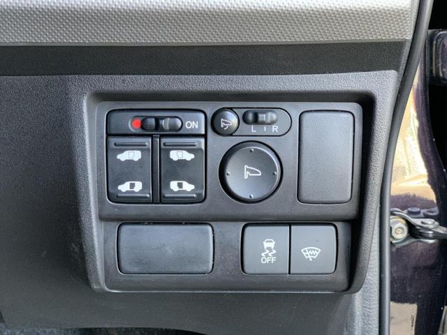 フリードハイブリッド ジャストセレクション　両側電動パワスラ　純正ナビ　ＴＶ　Ｂカメラ　後部座席モニター　ＥＴＣ　クルコン（35枚目）