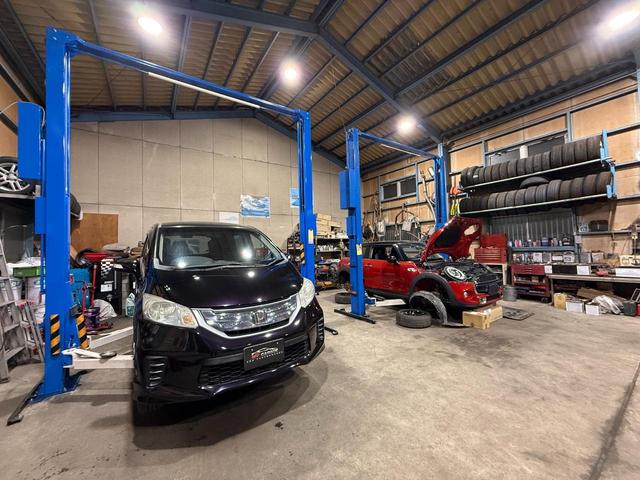 フリードハイブリッド ジャストセレクション　両側電動パワスラ　純正ナビ　ＴＶ　Ｂカメラ　後部座席モニター　ＥＴＣ　クルコン（52枚目）