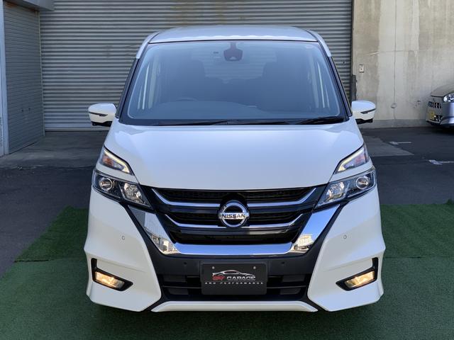 セレナ ハイウェイスター　Ｖセレクション　プロパイロット　アラウンドビューモニター　両側電動スライド　衝突軽減　Ｐアシスト　クルコン　ＡＬＰＩＮＥフリップダウン　ドラレコ　禁煙車（4枚目）