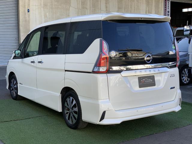 セレナ ハイウェイスター　Ｖセレクション　プロパイロット　アラウンドビューモニター　両側電動スライド　衝突軽減　Ｐアシスト　クルコン　ＡＬＰＩＮＥフリップダウン　ドラレコ　禁煙車（8枚目）