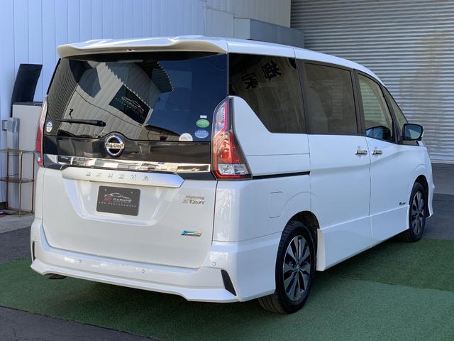 セレナ ハイウェイスター　Ｖセレクション　プロパイロット　アラウンドビューモニター　両側電動スライド　衝突軽減　Ｐアシスト　クルコン　ＡＬＰＩＮＥフリップダウン　ドラレコ　禁煙車（9枚目）