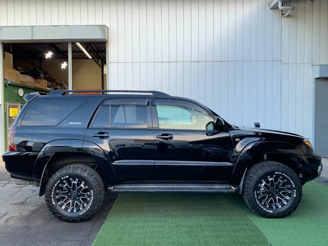 ハイラックスサーフ ＳＳＲ－Ｘ２０ｔｈアニバーサリーエディション　２インチＬＩＦＴ－ＵＰ　ＲＯＣＫ　ＫＥＬＬＹ　ＭＸ２ホイール　ＢＦグッドリッチマッドタイヤ　フルセグナビＴＶ　前後ドラレコ　Ｂカメラ　ＥＴＣ（13枚目）