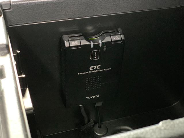 ハイラックスサーフ ＳＳＲ－Ｘ２０ｔｈアニバーサリーエディション　２インチＬＩＦＴ－ＵＰ　ＲＯＣＫ　ＫＥＬＬＹ　ＭＸ２ホイール　ＢＦグッドリッチマッドタイヤ　フルセグナビＴＶ　前後ドラレコ　Ｂカメラ　ＥＴＣ（41枚目）