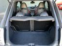 セカンドシートを起こした状態でも充分な広さがあるので、お買い物や旅行にも大変便利です！