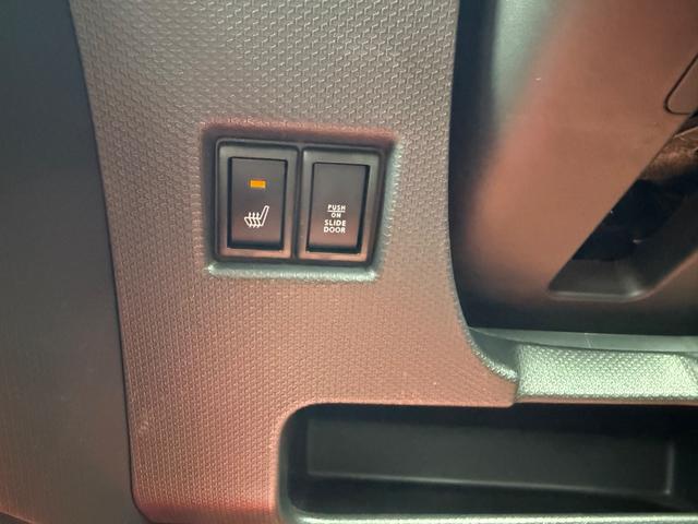 ソリオ ブラック&ホワイトII 特別仕様車 純正フルエアロ フルセグTV DVD エンジンスターター シートヒーター 電動スライドドア ビルトインETC 専用15インチアルミホイール スマートキー リアスポイラー プッシュスタート(6枚目)